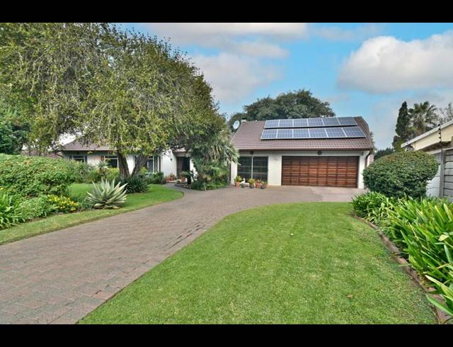 4 BEDROOM HOUSE FOR SALE IN BRACKENHURST
